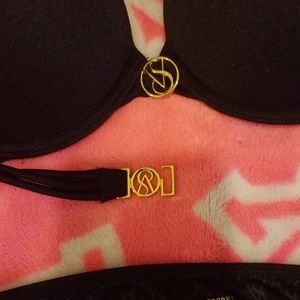 Victoria's Secret Swim - 2 PC bikini 32A top, xs bottoms Victoria's Secret Swim - 2 PC bikini 32A top, xs bottoms